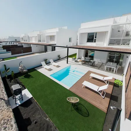 Casa Geca. Ideal With Pool And Ocean Views *