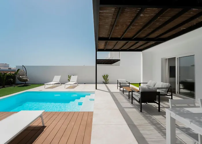 Geca Ideal With Private Pool *